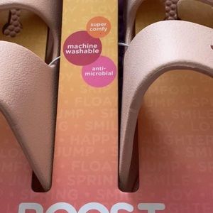 NWT Totes Solbounce Slide On sandals Sz women’s Sz 9